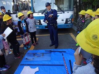 警察署見学 警察署見学