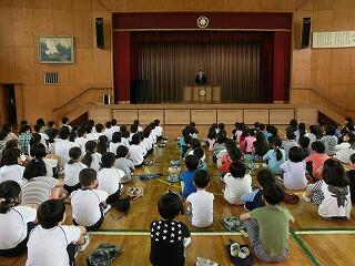 学校朝礼 学校朝礼
