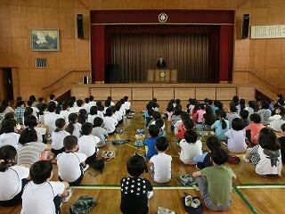 学校朝礼