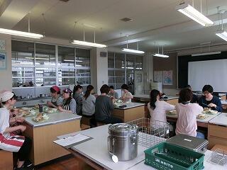給食試食会 給食試食会
