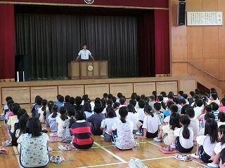 学校朝礼 学校朝礼