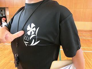 Tシャツ