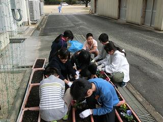 生活委員会 生活委員会