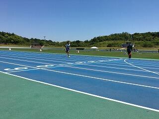 100m 100m