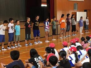 紅組応援リーダーたち 紅組応援リーダーたち