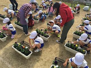 上手にできてるかなぁ? 上手にできてるかなぁ?